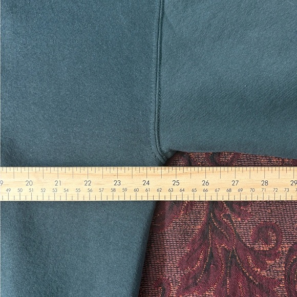 90s Russell Athletic Crewneck - Picture 4 of 5